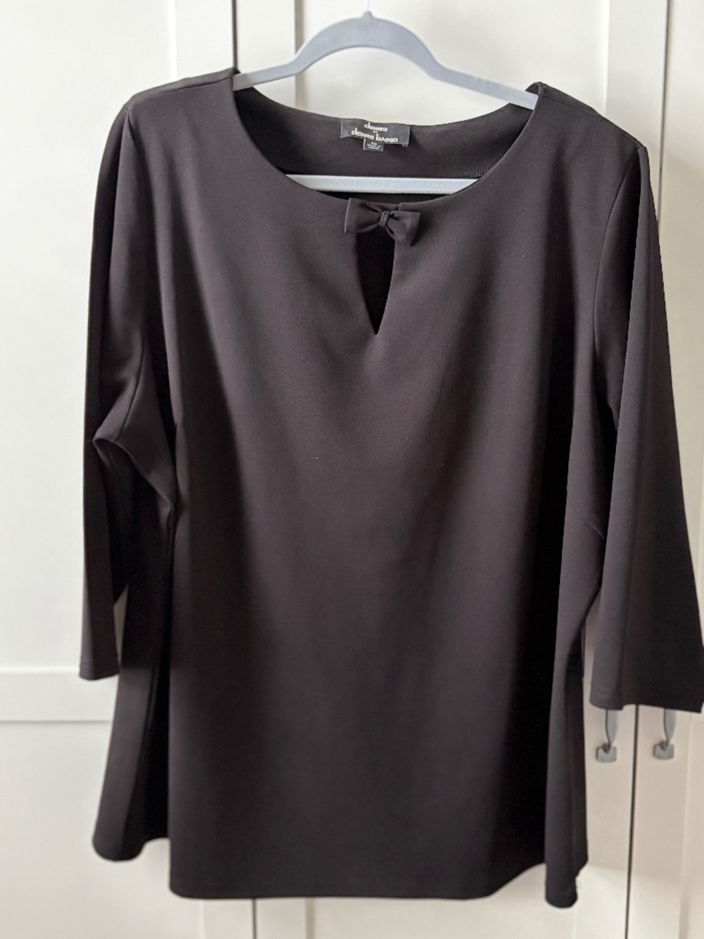 Dennis Basso black 3/4 sleeve top with bow detail Sz 2X